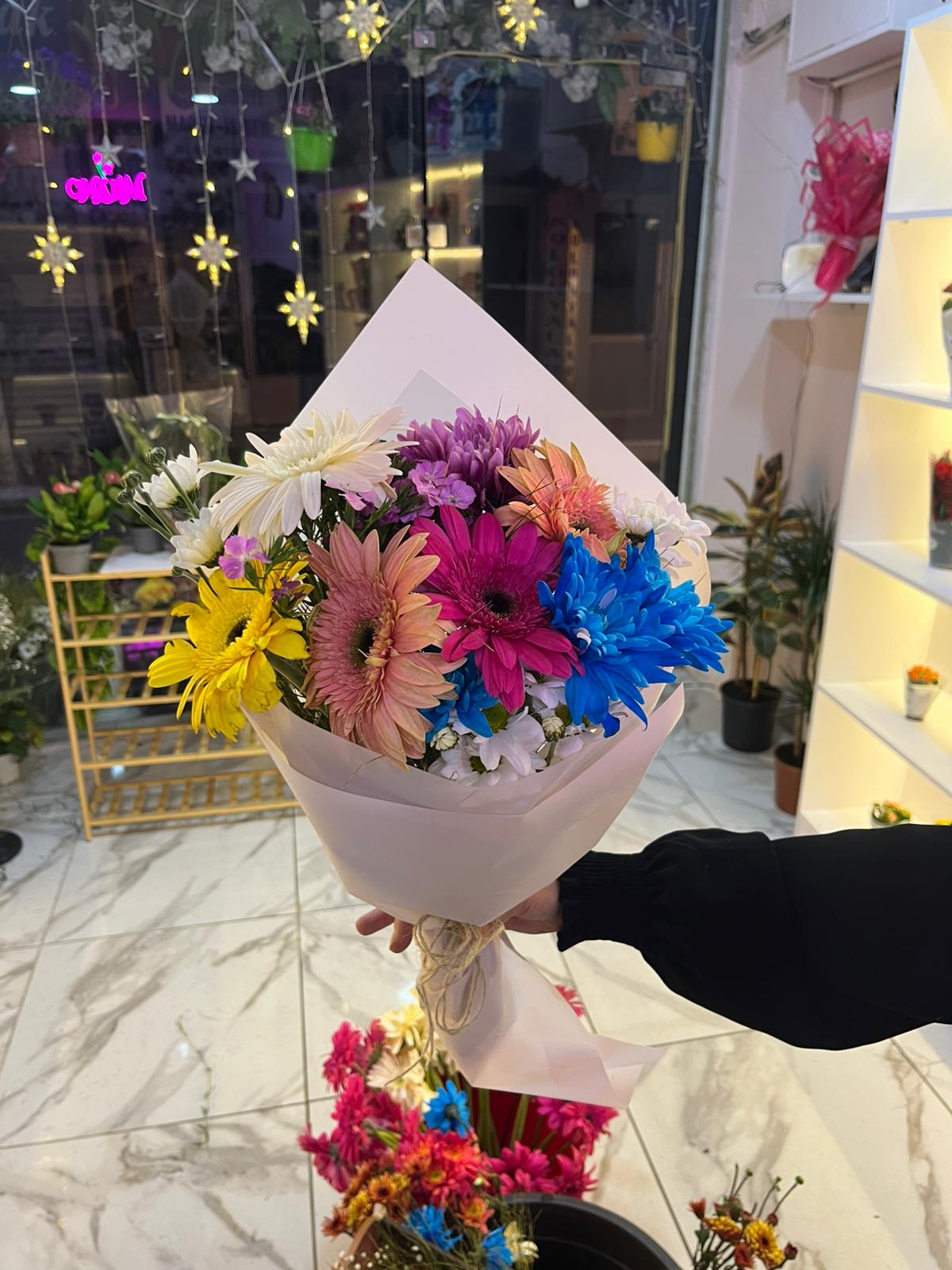 Karışık Mevsim Buketi - uşak milano çiçek