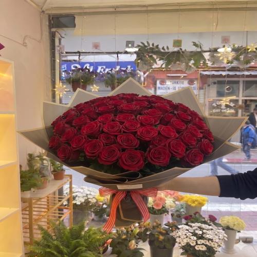 Aşkın En Büyük İfadesi: 101 Kırmızı Gül